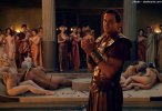 extras-bring-extended-orgy-of-nude-women-to-spartacus-0435-21.jpg