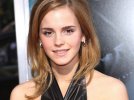 wallpapersden.com_emma-watson-happy-images_1920x1440.jpg