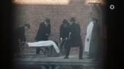 Babylon Berlin - Folge 28 (S03_E12)_http_1280x720-cut-merged-1642120475598-00.04.22.141.jpeg