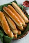 breadsticks-12-1861015440.jpg