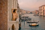 0-farsi-fotografare-nude-a-venezia-3.jpg