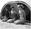 fashion-models-on-beach-nina-leen-1950-1.jpeg