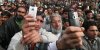 kashmiri-muslim-supporters-takeing-photos-from-thier-mobile-phones-CCR6TJ.jpg