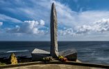 pointe du hoc memorial.jpeg