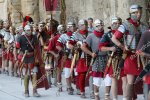 france-roman-legionaries-orange-france-shutterstock-editorial-6800037o.jpg